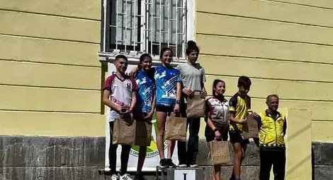 &bdquo;Истрос&ldquo; завоюва куп медали с компас във Велико Търново