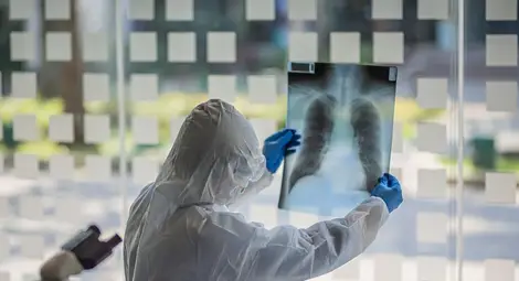 Учени: Има хора, които не могат да се заразят с коронавирус