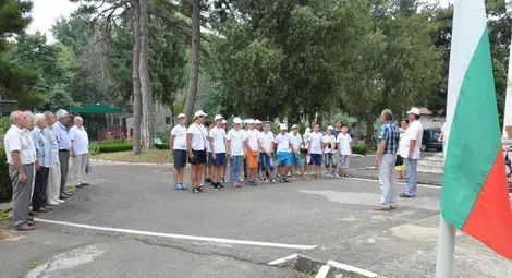 Приключи поредното детско лято във Военния клуб