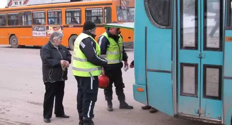 Само една празна газова бутилка открита в автобус