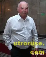 Идеята за затварянето на хипермаркетите през уикенда била само подхвърлена