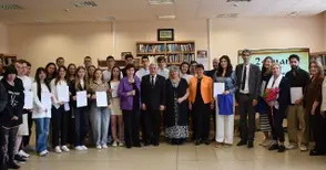 Ректорът на Русенския университет доц. Атанасова към чуждестранните студенти: Никой друг народ няма празник на буквите. Българският език не е лесен, но го обичаме