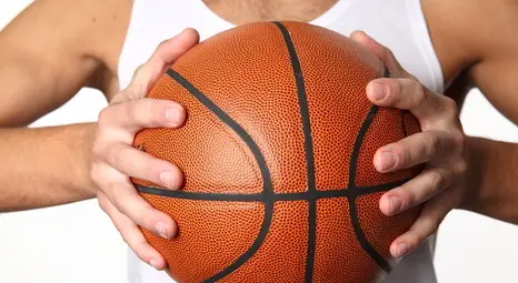 Как чуждата мая вкисва нашия баскет