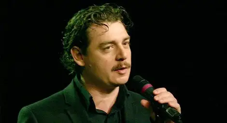 Камен Донев даде 10 000 лева лични пари за ремонта на театъра в Пловдив