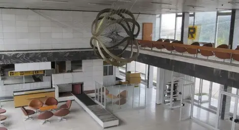 Експертиза ще каже дали терминалът на летището е културна ценност