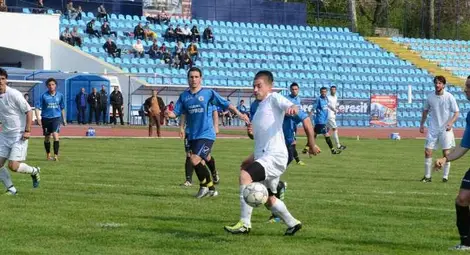 &bdquo;Дунав 2010&ldquo; и &bdquo;Две могили&ldquo; затварят сезона на Градския