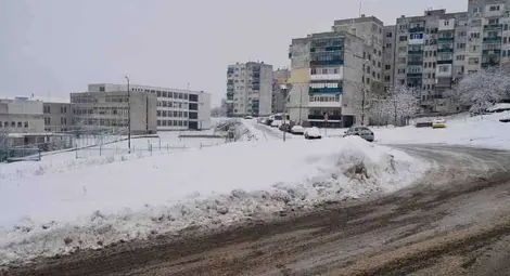 Пътищата в Разградско са заснежени и проходими при зимни условия