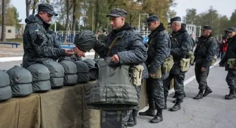 Алкохолът убивал половината от бойците на Националната гвардия в Донбас Алкохолът убивал половината от бойците на Националната гвардия в Донбас