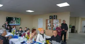 Пенсионерски клуб „Мъдрост“ влезе в ремонтирания си клуб на Първа пролет