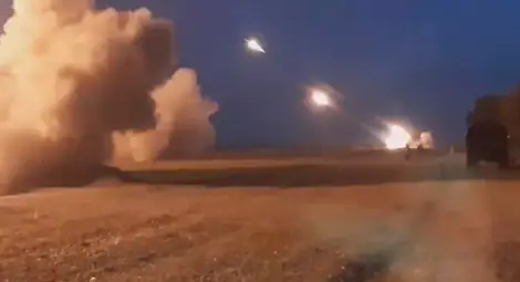 Войната между Армения и Азербайджан се води и онлайн