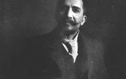 В 1903 година.