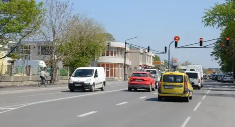 След първия етап на реконструкцията ул.&ldquo;Потсдам&ldquo; вече изглежда по съвсем различен начин. 	 Снимка: Архив &bdquo;Утро&ldquo;