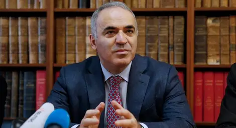 Гари Каспаров: Песимист съм за мирен преход от диктатурата на Путин към демократично управление в Русия