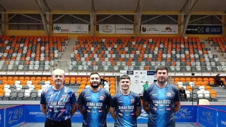 Тенисът на маса редува победи със загуби