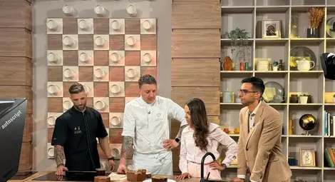 Българската кулинарна звезда в Лондон Иван Александров:И англичаните харесват тортата &bdquo;Гараш&ldquo;, на празника в Русе ще я направим по два начина