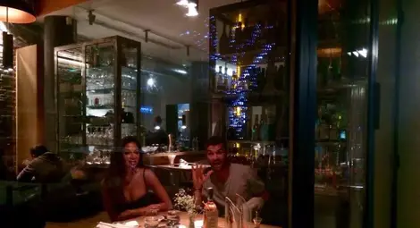 Гришо заведе Никол на романтична вечеря