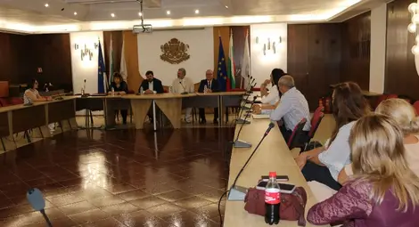 21 учители преподават „Религия - Православие“ в областта 21 учители преподават „Религия - Православие“ в областта