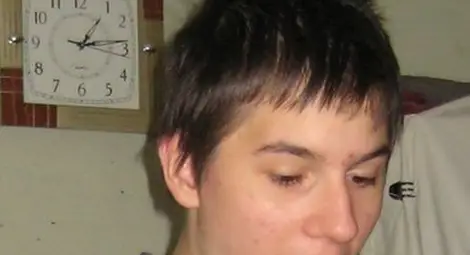 Издирват 18-годишно болно момче от София