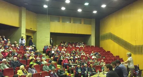 Активът на БСП в Русе не спести критики и даде своите препоръки за подобряване на &bdquo;Визия за България&ldquo;. Снимка: Авторът