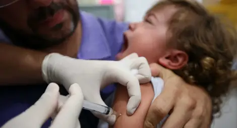 Дори и малък спад на ваксинациите срещу дребна шарка може да утрои случаите на болни Дори и малък спад на ваксинациите срещу дребна шарка може да утрои случаите на болни