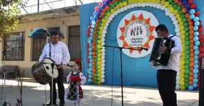 4-годишна певица откри седмия  събор „Ценово пее и танцува“