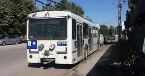 Пет тролея от Швейцария пристигат по Дунава до края на месеца