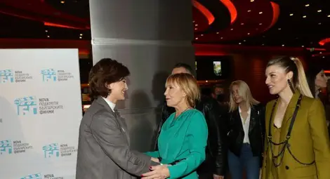 Звездна кино премиера с червен килим на &bdquo;Лъжите в нас&ldquo; /галерия/