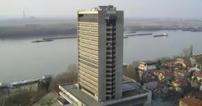 Покриват „Рига“  с фотоволтаици