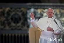 Папата написа писмо до Путин за мир в Сирия