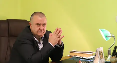 Проф. Емануел Мутафов: Превръщането на „Св. София“ в джамия е краят на Европа Проф. Емануел Мутафов: Превръщането на „Св. София“ в джамия е краят на Европа