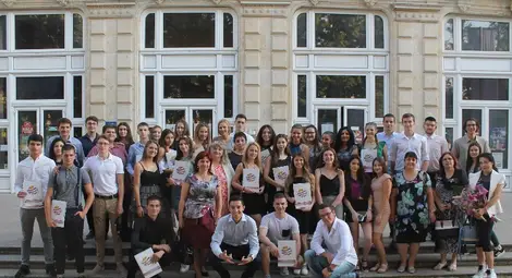 Дойче шуле връчи дипломите  на своите абитуриенти