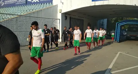 &bdquo;Локомотив&ldquo; бие трудно с 1:0 на старта на сезона