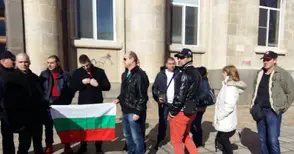 Русенските надзиратели: Правят се подобрения, но само за задържаните