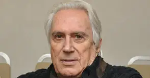 Архитектът на пощата в Русе с орден „Св.св.Кирил и Методий“