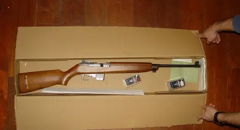 Откриха оръжие в офиса на Божков