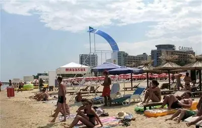 Китайци строят товарно летище край София, вдигат казино и хотели по морето