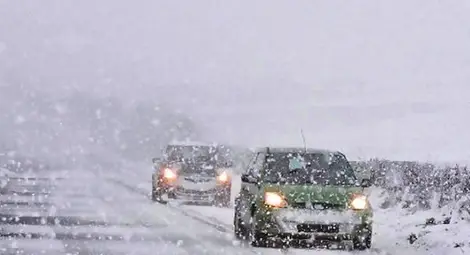 97 машини ще чистят пътищата в областта през зимата