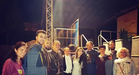 Екипът на операта, който участва в румънския фестивал. Крайнта вдясно е режсьорът на двете постановки Аделаида Якимова.