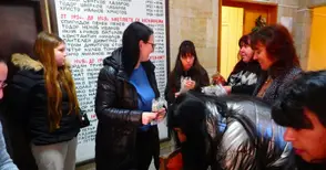 Сувенирите от коледния базар в Ценово изкупени за минути