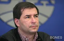 Борислав Цеков: Очаква ни хронична нестабилност