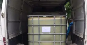 Два тона нелегална корабна нафта засечена в микробус