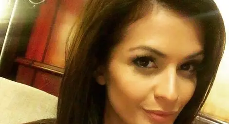 Лудо влюбена лесбийка преследва Преслава