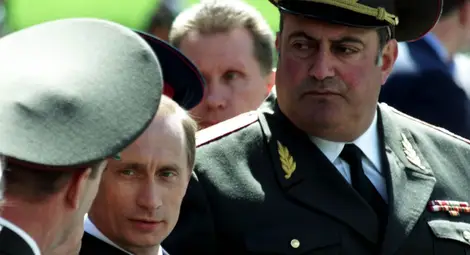 Публикуваха характеристиката на КГБ за Путин