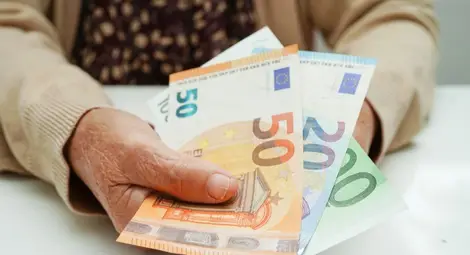 435,72 евро е средната  пенсия в Русенско