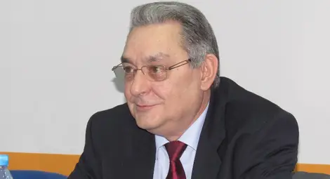 Лекарският съюз застава зад Петър Москов