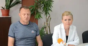 Пиян пенсионер потроши с тесла офиса на евродепутата Мария Габриел