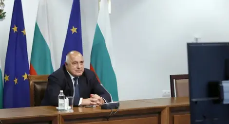 Борисов благодари на фон дер Лайен за ваксините