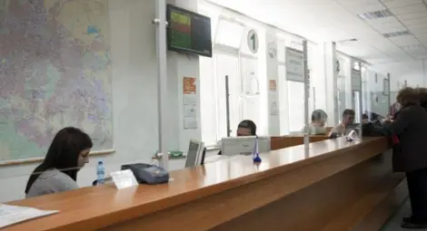 Транспортното министерство ще махне всички пенсионери