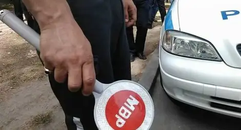 Задържаха полицай с подкуп в Хасково