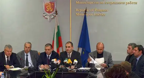 &bdquo;Универсалните&ldquo; пратиха антимафиоти в русенски фирми